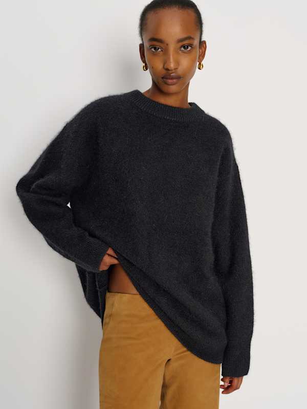 Jo Regenerative Wool Oversized Crew - Brushed Black